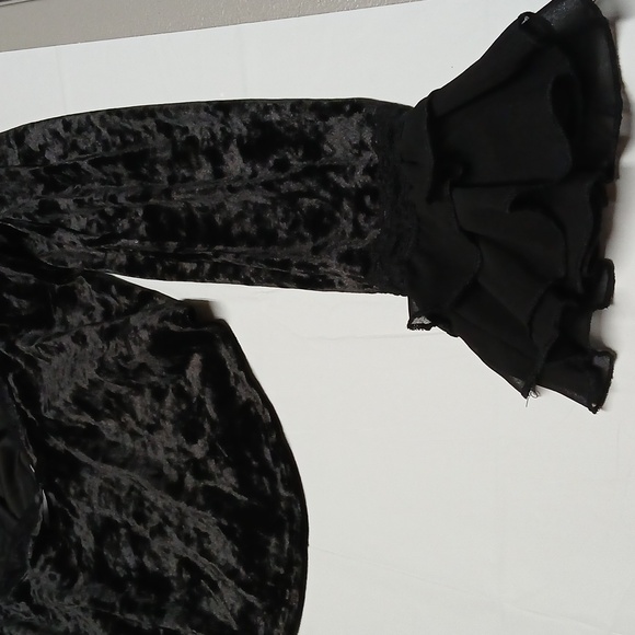 Dolls Kill Widow Enamored Galore Black Velvet Long Sleeve Top XXL Goth Gothic - Picture 5 of 11